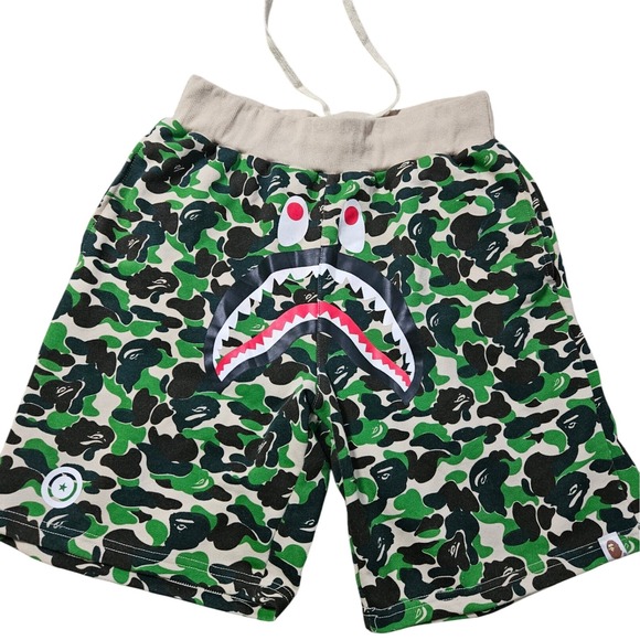 BAPE A Bathing Ape Shark ABC Camo Shorts WGM Streetwear JAPAN Mens S Japanese - Picture 1 of 7